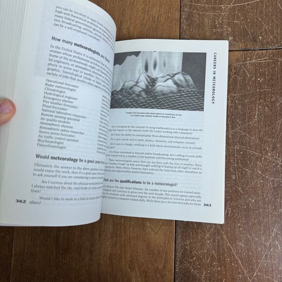 The‎ Handy Weather Answer Book 1997 Walter A. Lyons Paperback Book - Picture 10 of 14